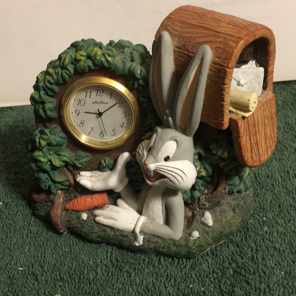 Warner Bros. Bugs Bunny Paperweight